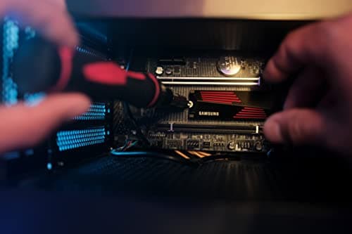 Samsung 990 Pro w/Heatsink 4TB M.2 SSD PCIe 4.0 NVMe image