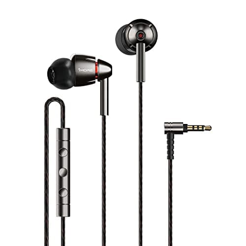 1MORE Quad Driver In-Ear Closed Headphones With Microphone main image