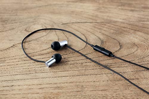 Final E2000C Closed Earbud image