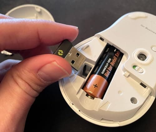 Logitech Signature M650 L Bluetooth/Wireless/Wired Optical Mouse image