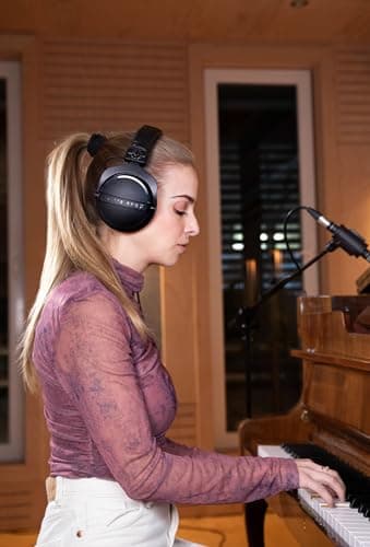 Beyerdynamic DT 770 PRO X Limited Edition Closed-Back Headphones image