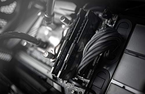 Patriot Viper Silver / Black DDR4-3200 CL16 8GB (2x4GB) image