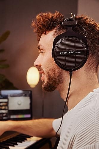 Beyerdynamic DT 990 Headphones image