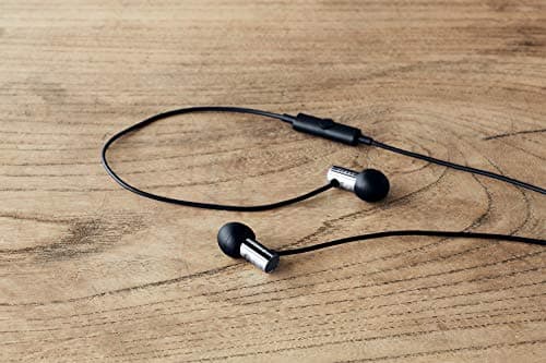 Final E3000C Closed-Back Earbuds image