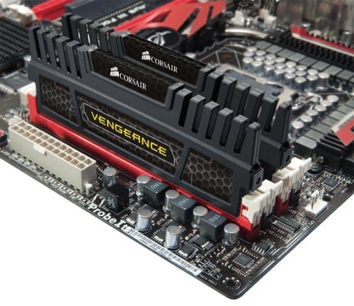 Corsair Vengeance Black / Silver DDR3-1600 CL9 8GB (2x4GB) image