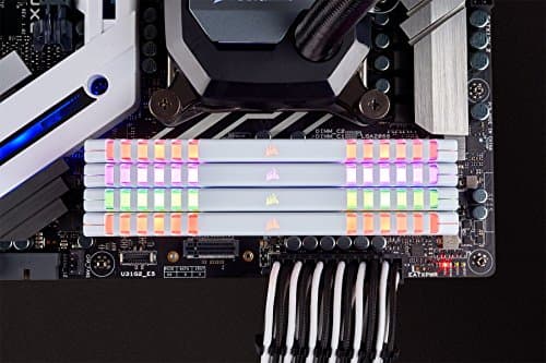 Corsair Vengeance RGB DDR4-3000 CL16 32GB (4x8GB) image