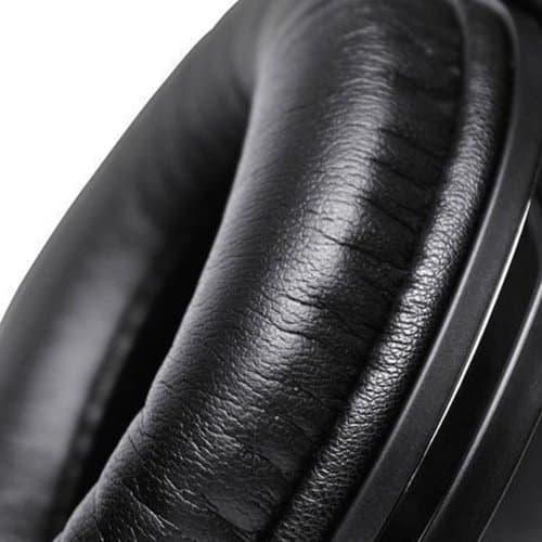 SteelSeries 7h Closed-Back Headphones image