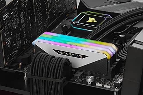 Corsair Vengeance RGB RT White / Black DDR4-3600 CL18 32GB (4x8GB) image