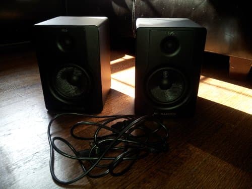 M-Audio BX5 D2 2.0 140 W Speaker System image