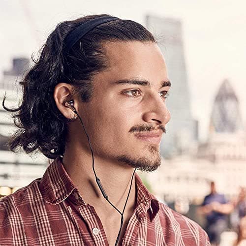 1MORE Triple Driver (Black/Gold) In-Ear Headphones with Microphone image