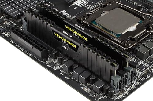 Corsair Vengeance LPX Black / Yellow DDR4-2666 CL16 32GB (4x8GB) image