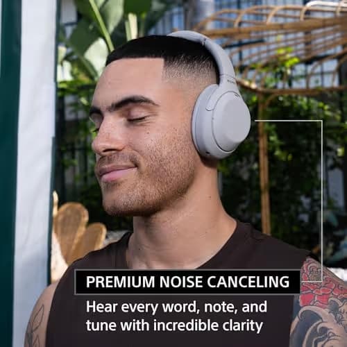 Sony WH1000XM4 Closed-Back Wireless Headphones Black image