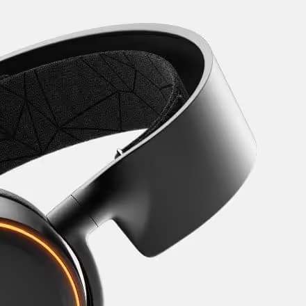 SteelSeries Arctis 5 7.1 Channel Wired Gaming Headset (2019) image