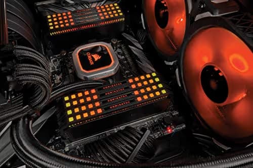 Corsair Dominator Platinum RGB Black DDR4-3600 CL18 32GB (4x8GB) image