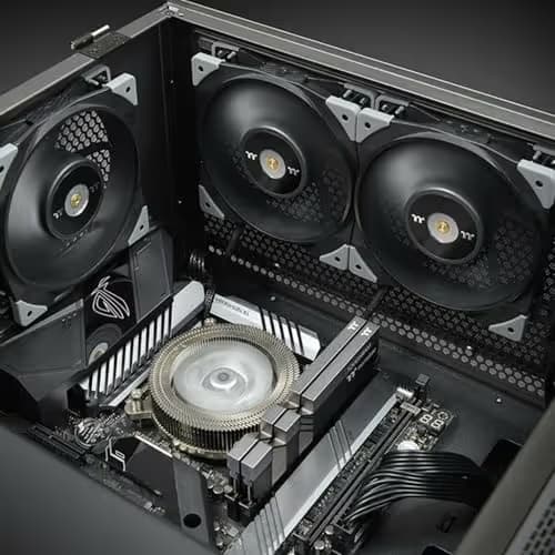Thermaltake TOUGHFAN 120mm Black PWM 58.35 CFM 1-Pack image