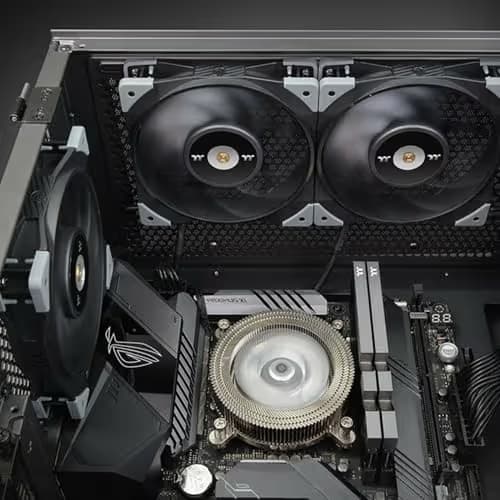 Thermaltake TOUGHFAN 120mm Black PWM 58.35 CFM 1-Pack image