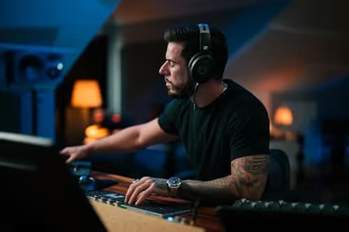 Sennheiser HD 490 PRO Open-Back Headphones image