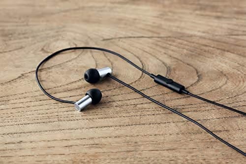 Final E2000C Closed Earbud image