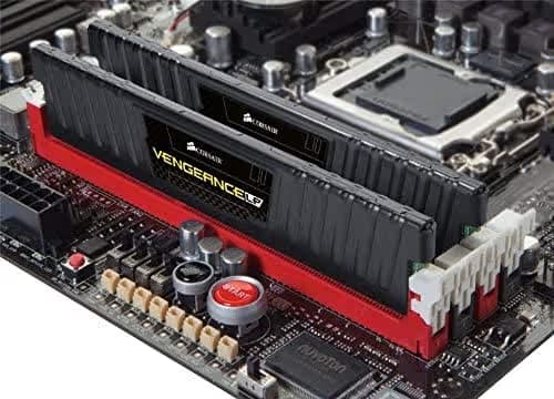 Corsair Vengeance Black / Yellow DDR3-1600 CL9 8GB (2x4GB) image