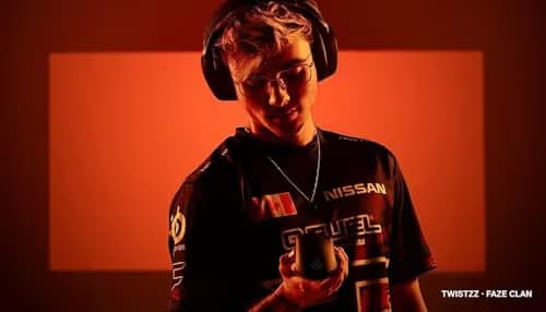 SteelSeries Prime Mini Wired Optical Gaming Mouse image