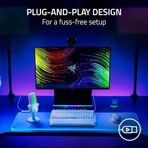 Razer Seiren V3 Chroma RGB USB Microphone - White image