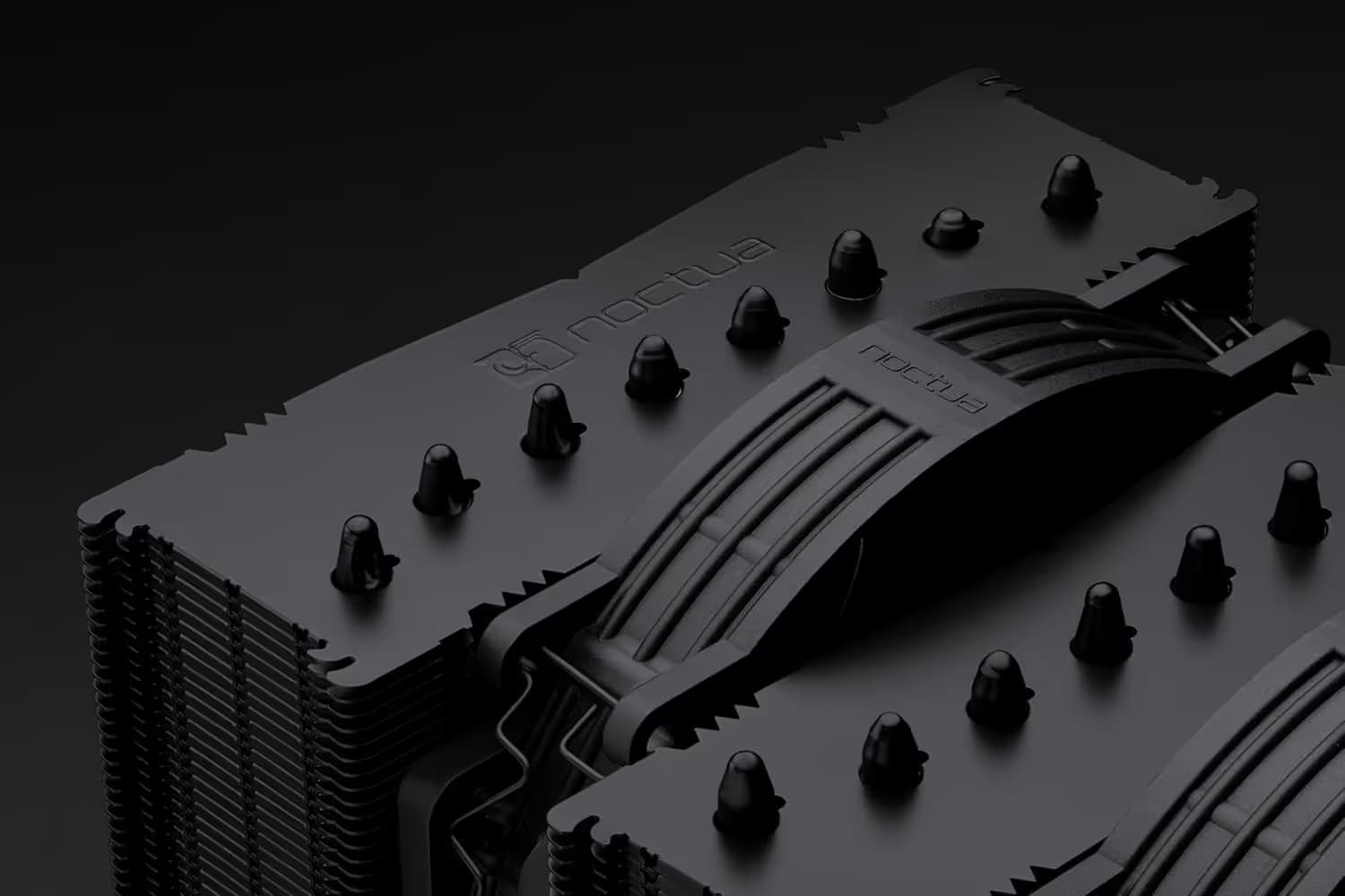 NF-A14x25r G2 PWM chromax.black image