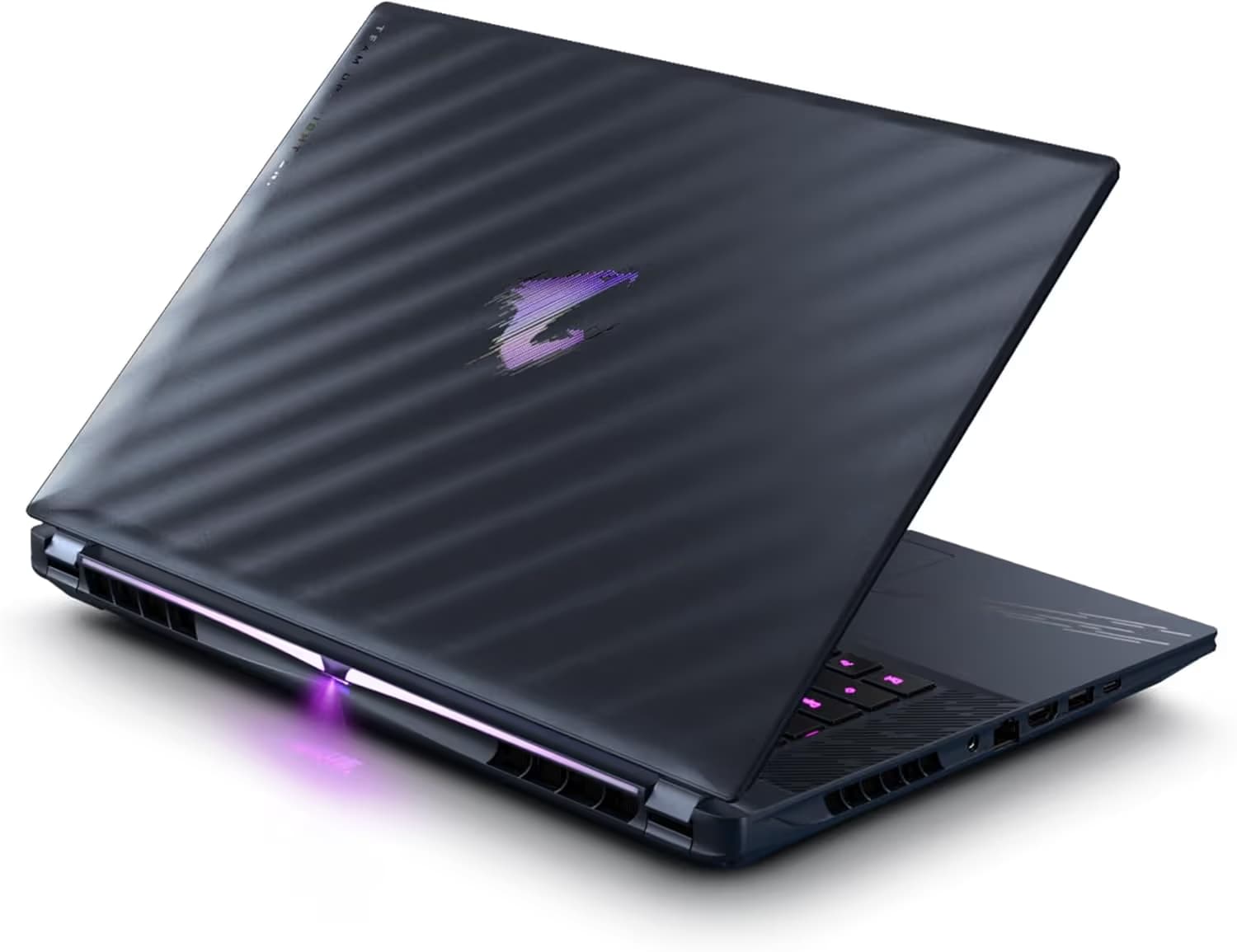 GIGABYTE AORUS MASTER 16 Gaming Laptop image