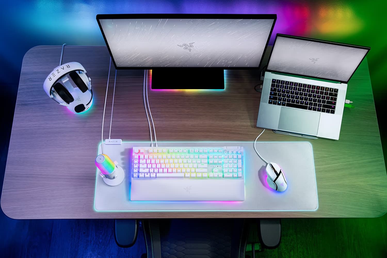 Razer BlackWidow V4 Pro - Green Switch - US - White image