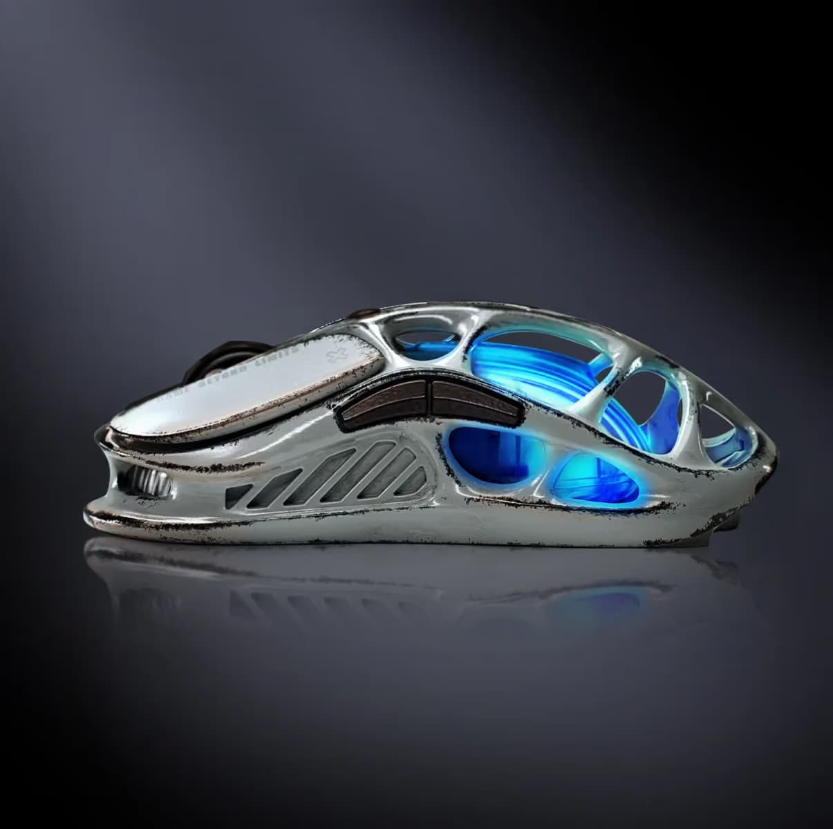 GravaStar Mercury M1 Pro Battle Worn Edition - Silver Mist image