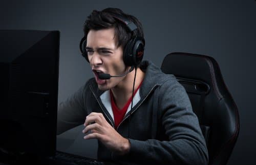 HP HyperX Cloud Closed-Back Gaming Headset image