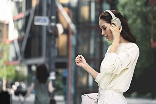 Sony WH-1000XM3 Headset image