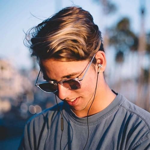 1MORE Triple Driver (Silver) In Ear With Microphone image