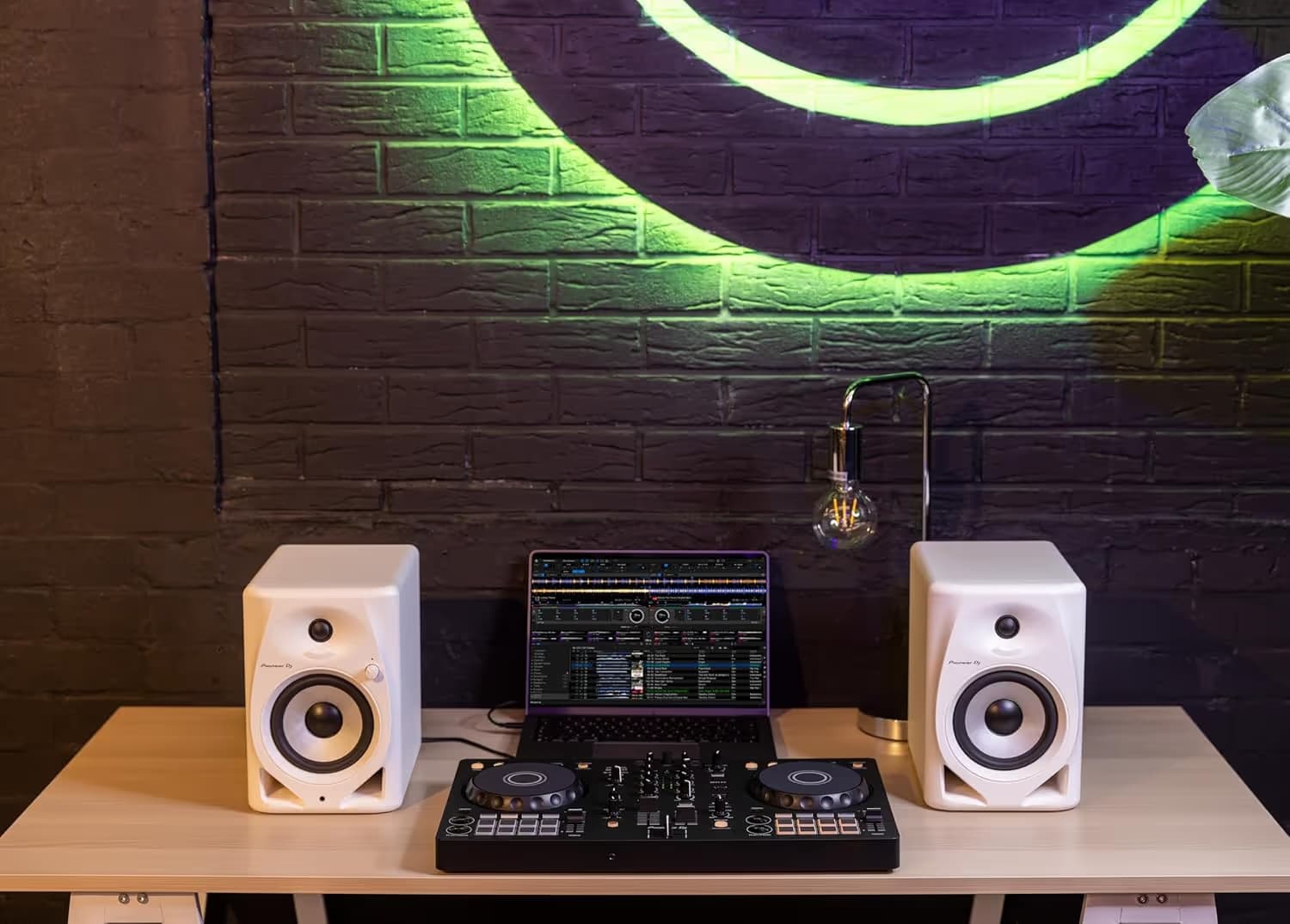 Pioneer DJ - DDJ-FLX4 image